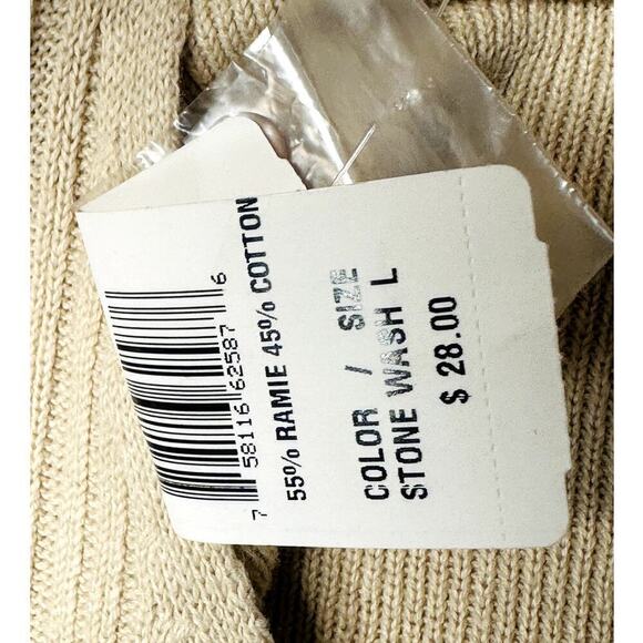 Vntg Heirloom Collectibles Beige Short Sleeve Button Up Knit Top Women's L NWT - Picture 6 of 6